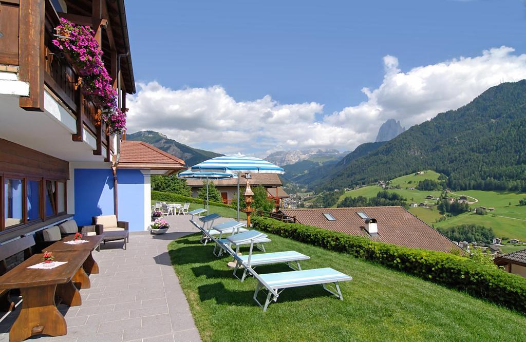 Hotel Talblick Ortisei Exterior photo